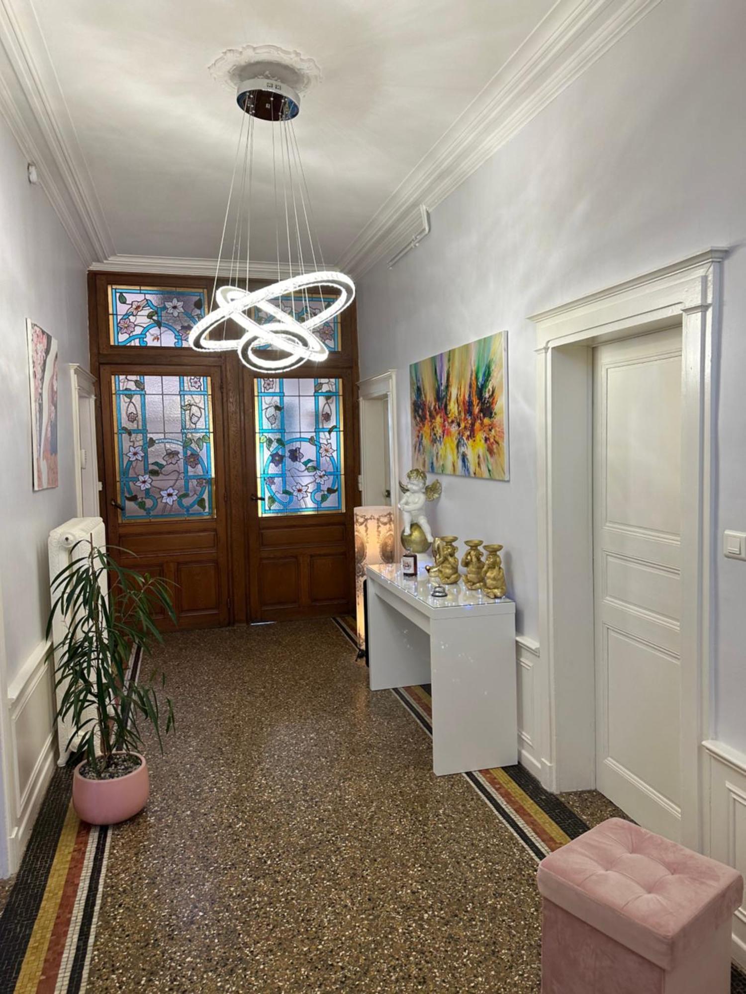 Bed and breakfast KVS concept Ecommoy Extérieur photo